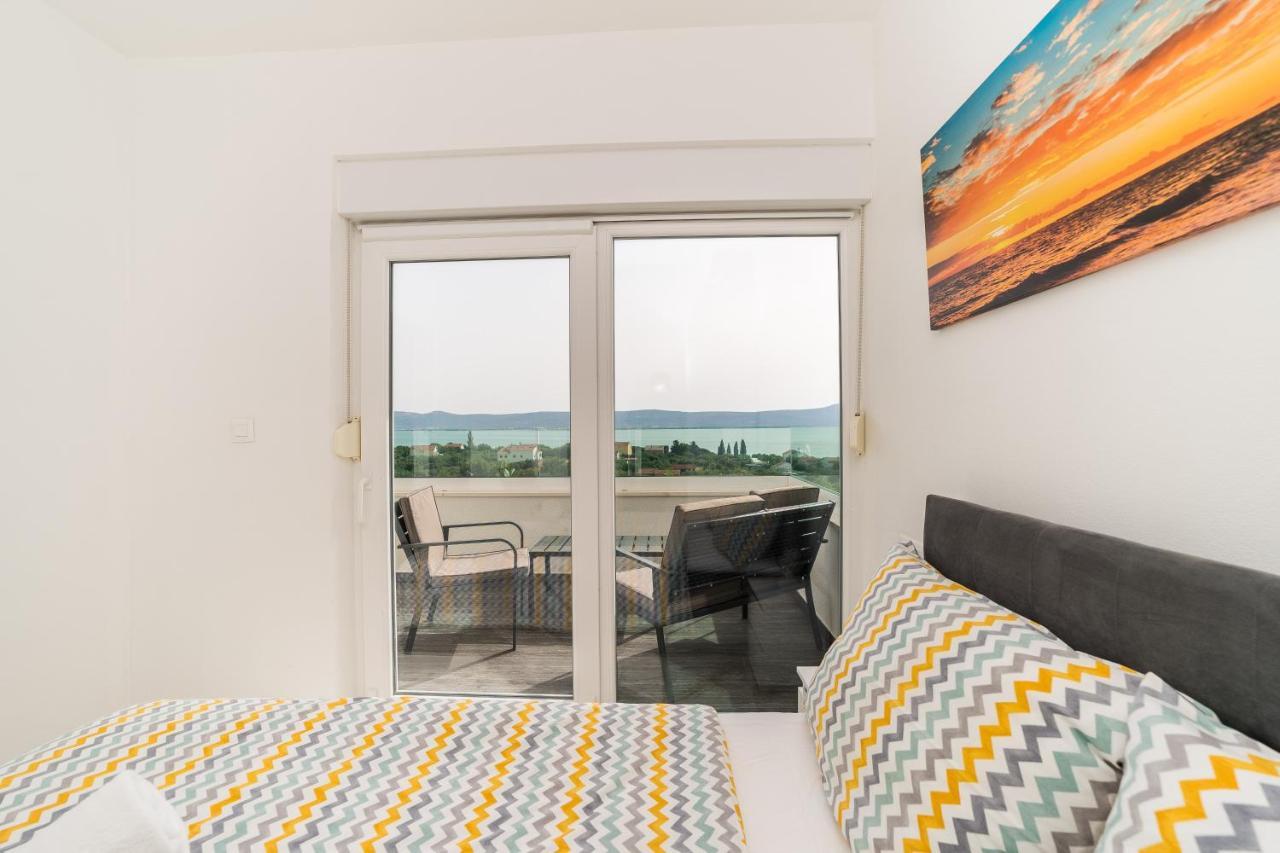 Holiday House Dominik Apartments スヴェティ・ペタル 部屋 写真