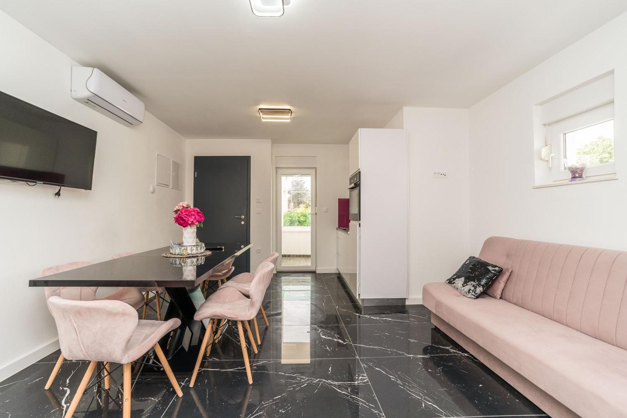 Holiday House Dominik Apartments スヴェティ・ペタル 部屋 写真